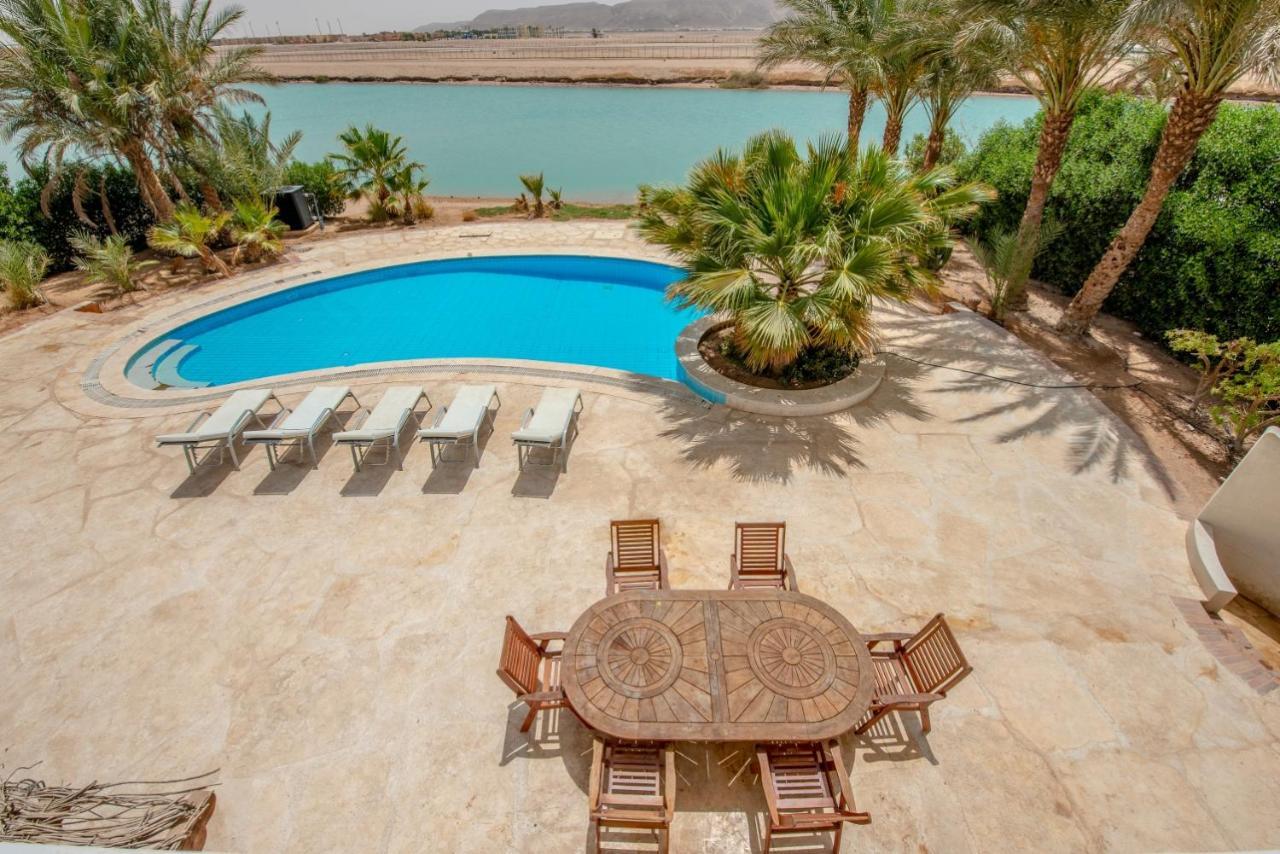 Beautiful 4 Bedroom White Villa With Heated Pool Hurghada Eksteriør bilde